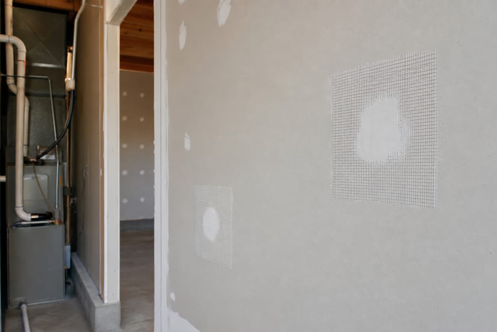 Plywood or drywall backer board photo